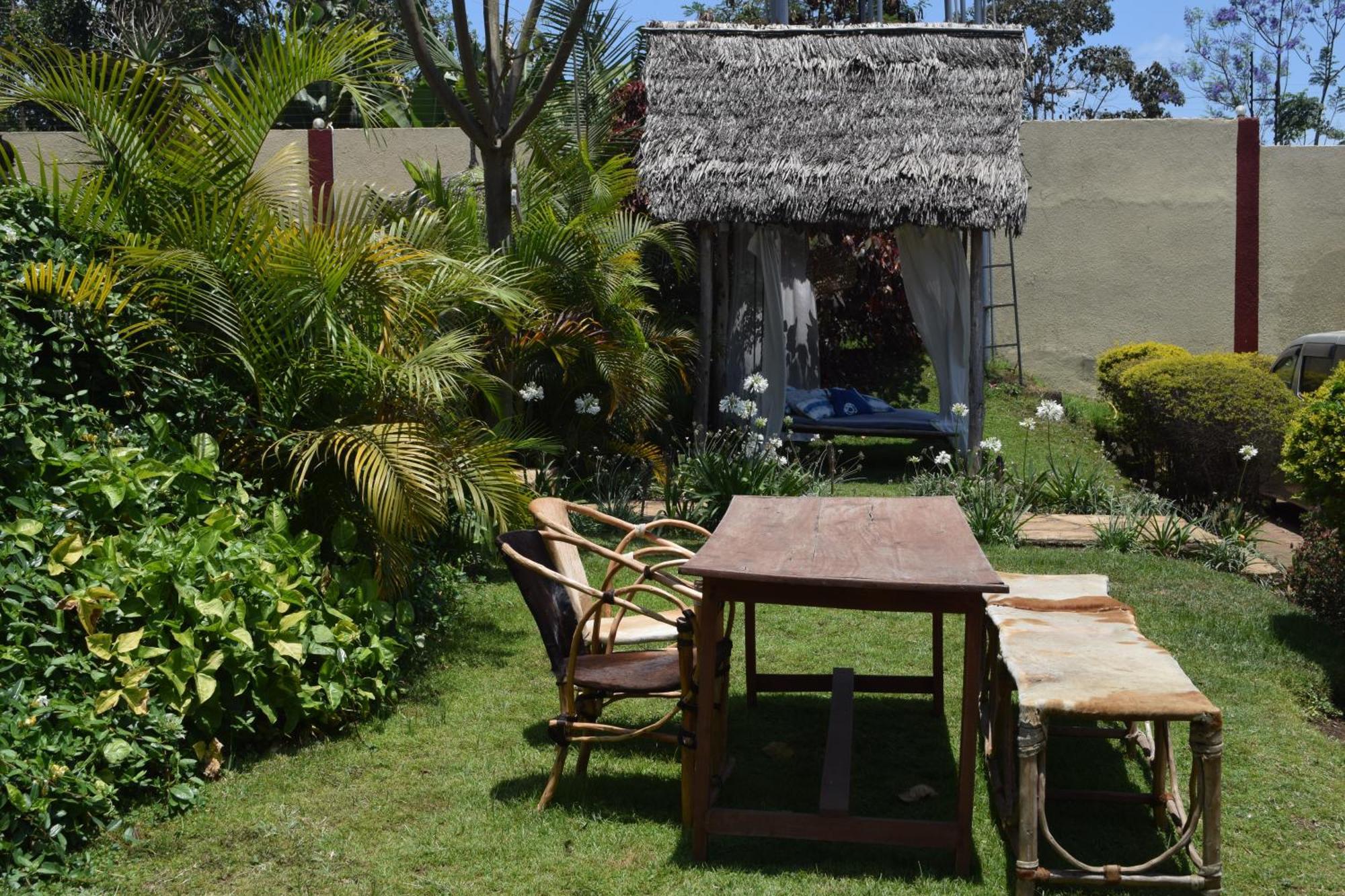 مبيت وإفطار Stasumo House أروشا المظهر الخارجي الصورة